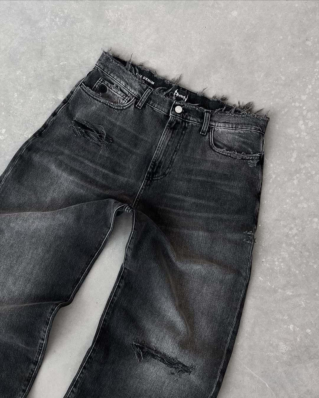 RV Straight Denim Jeans